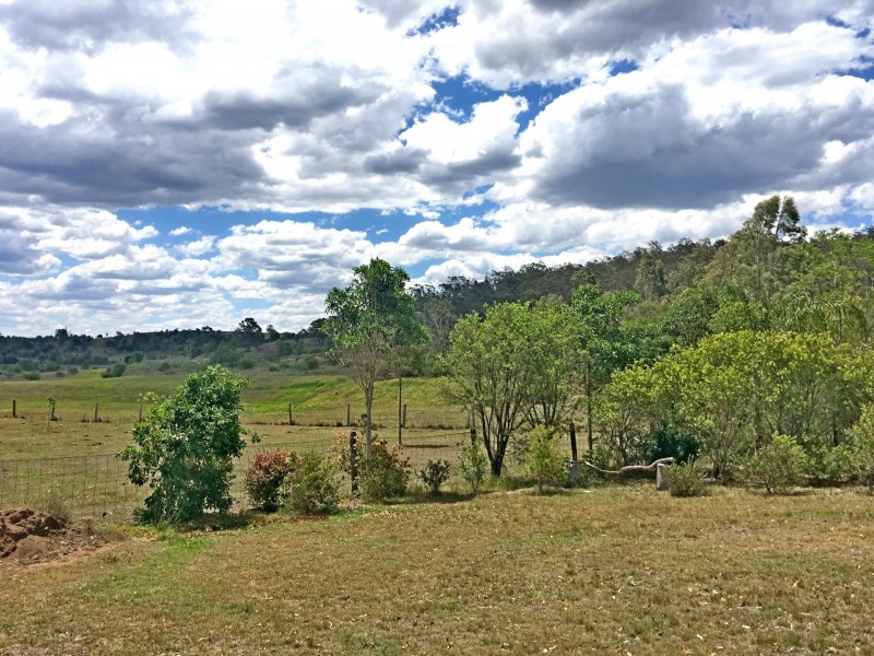 11 Tyrrell Court, Laidley QLD 4341