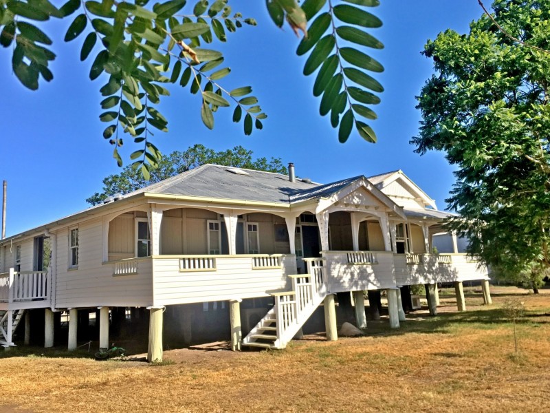 705 Ropeley Rockside Road, Ropeley QLD 4343