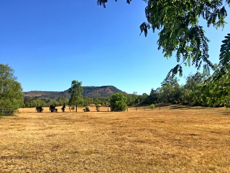 705 Ropeley Rockside Road, Ropeley QLD 4343