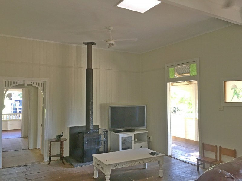 705 Ropeley Rockside Road, Ropeley QLD 4343