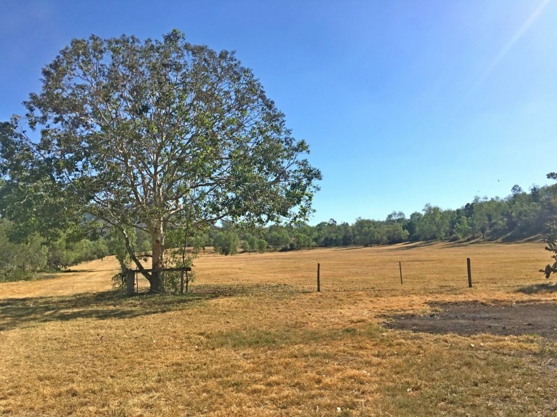 705 Ropeley Rockside Road, Ropeley QLD 4343