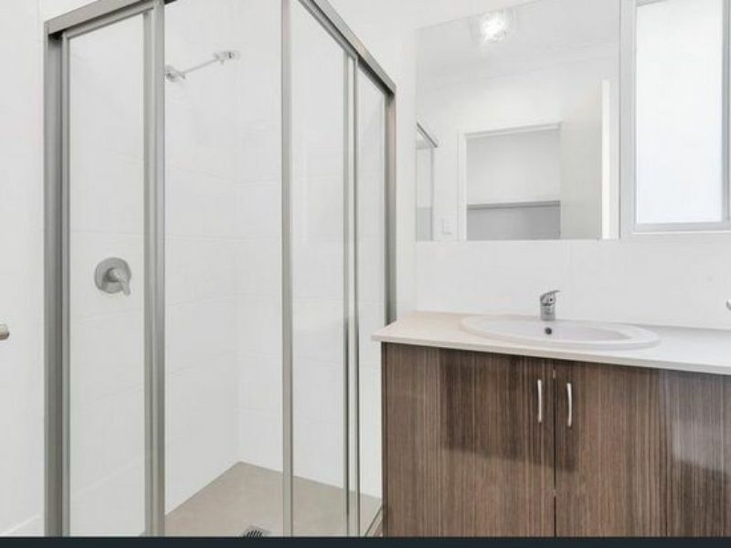 5 BARWON STREET, Plainland QLD 4341