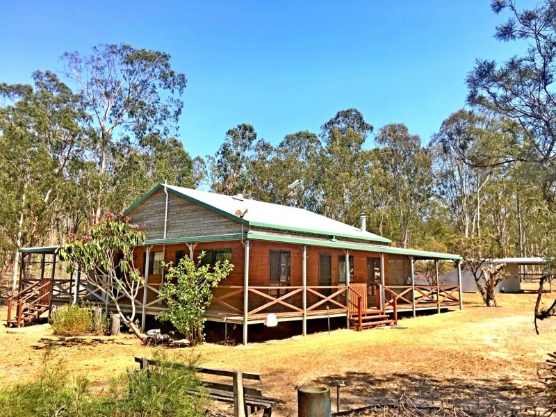 36 Johns Lane, Helidon QLD 4344