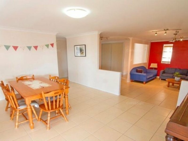 107 Parklea Drive, Placid Hills QLD 4343