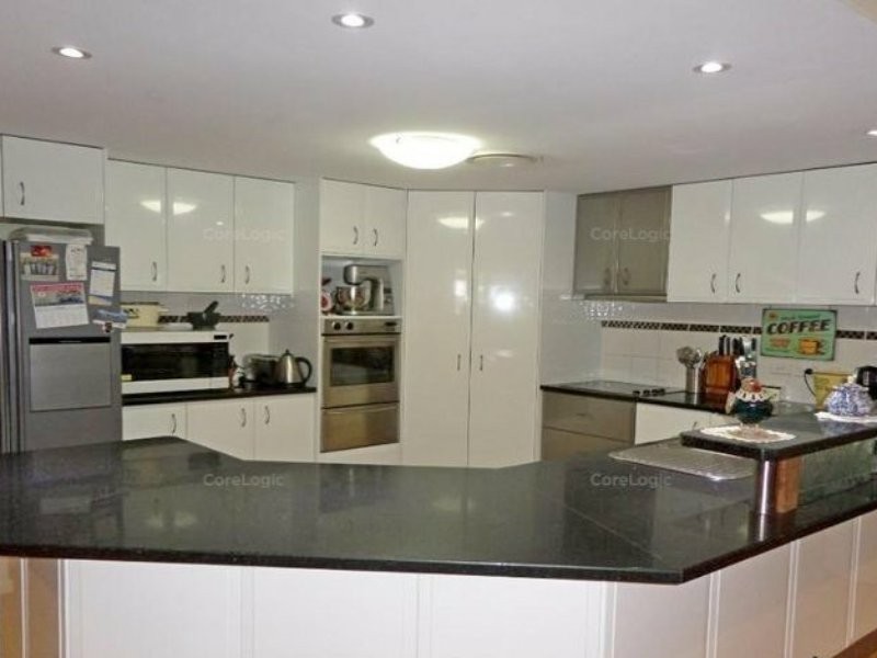 10 Caitlin Court, Placid Hills QLD 4343