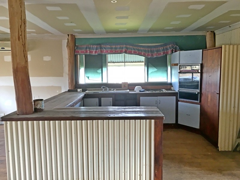 2 Beckey Road, Plainland QLD 4341