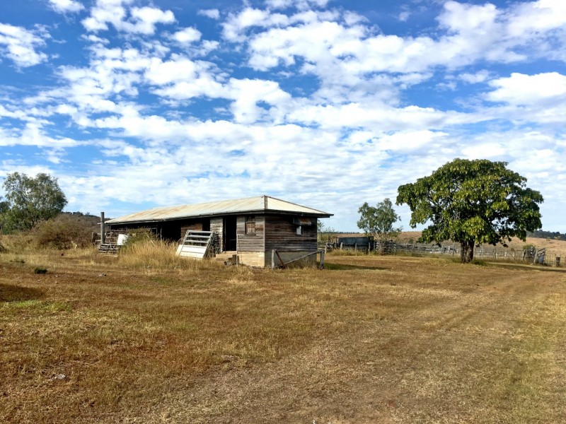 2 Beckey Road, Plainland QLD 4341