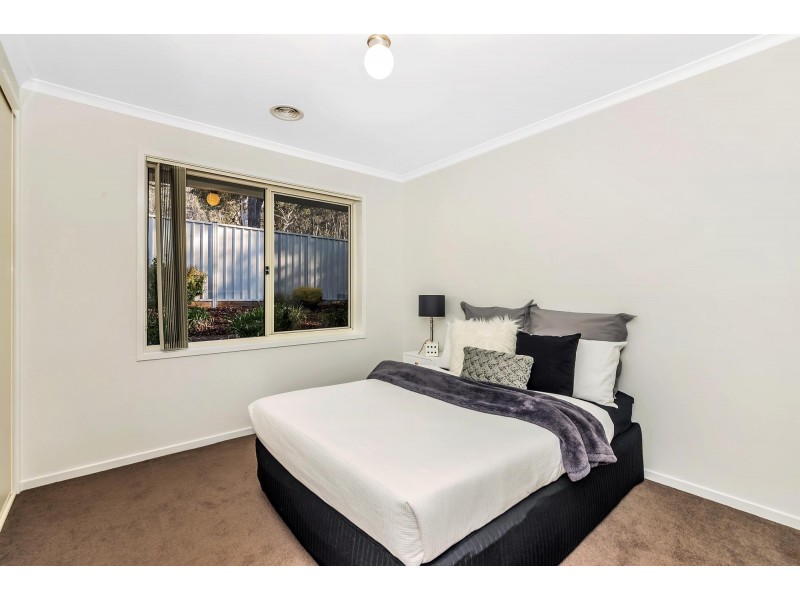 7 Albizia Place, Jerrabomberra NSW 2619