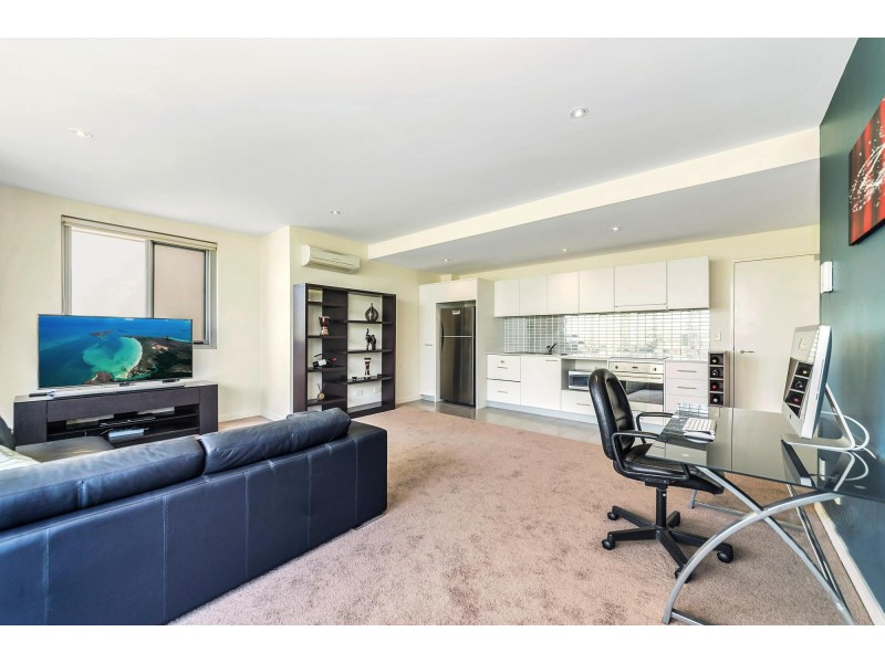 28/98 Corinna Street, Phillip ACT 2606