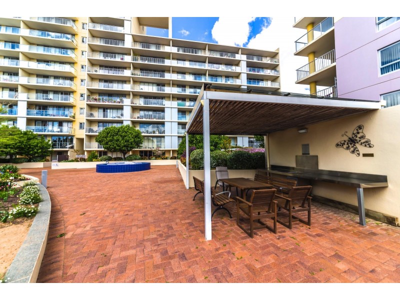 28/98 Corinna Street, Phillip ACT 2606