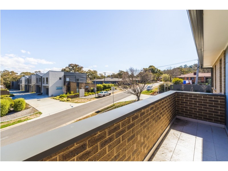 16/81 McWhae Circuit, Wanniassa ACT 2903