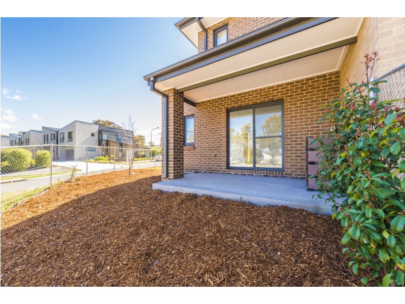 16/81 McWhae Circuit, Wanniassa ACT 2903