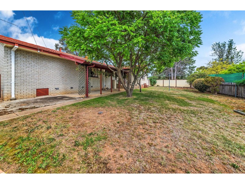 1 Sachse Place, Wanniassa ACT 2903