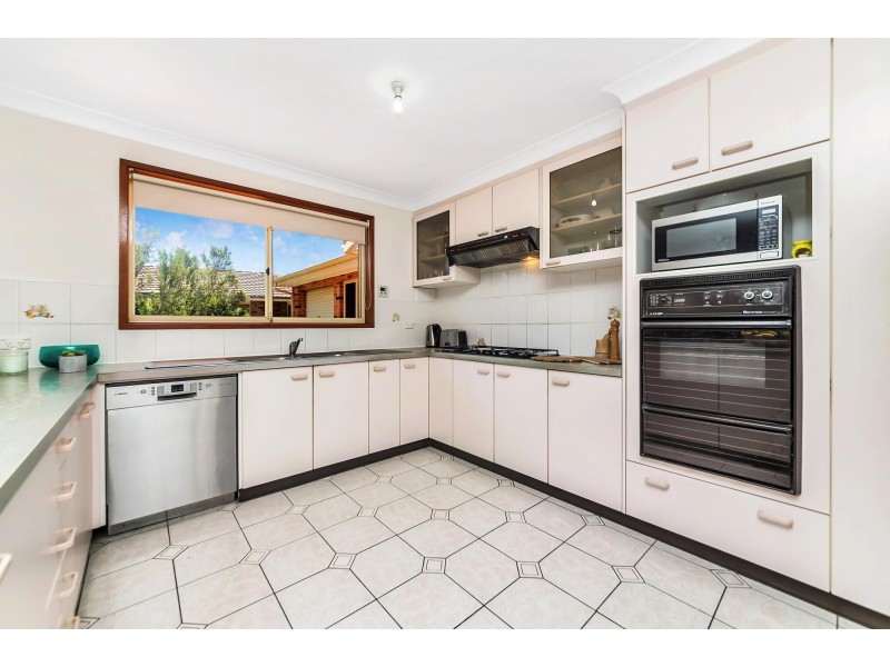 10 Punch Place, Monash ACT 2904