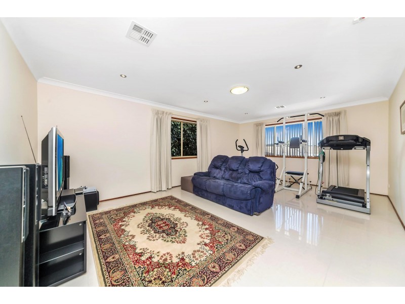 10 Punch Place, Monash ACT 2904