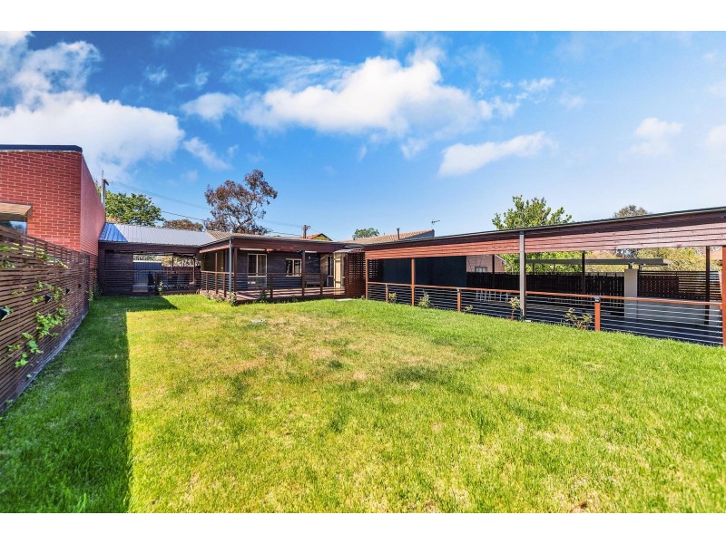 17 Guthridge Crescent, Wanniassa ACT 2903