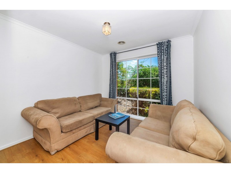 1 Mountain Circuit, Calwell ACT 2905