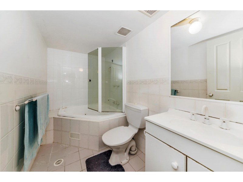50/112 Baldwin Drive, Kaleen ACT 2617
