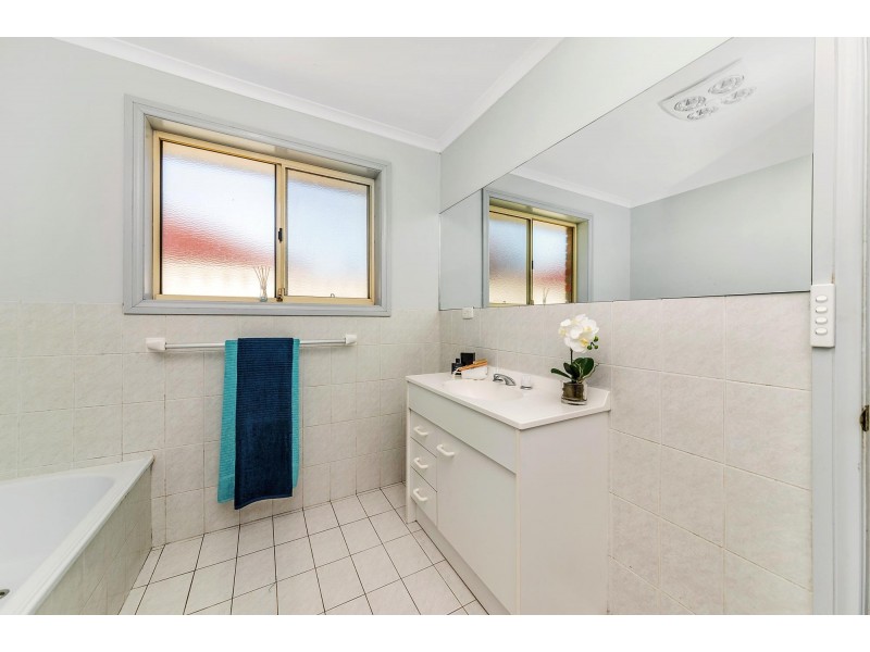 28 Hallstrom Circuit, Monash ACT 2904