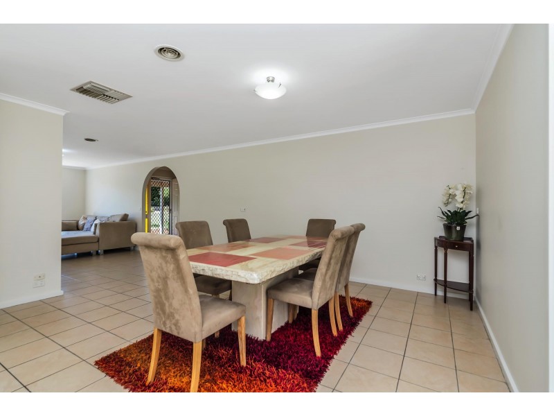 2 Haugh Place, Oxley ACT 2903