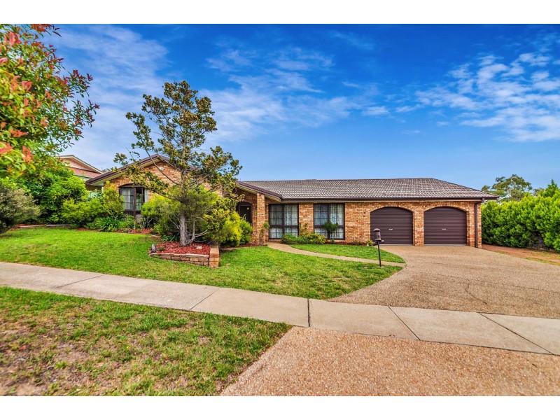 116 Castleton Crescent, Gowrie ACT 2904