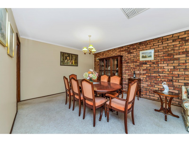 116 Castleton Crescent, Gowrie ACT 2904