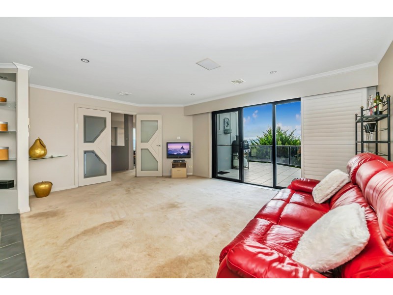 5 Sturrock Place, Gordon ACT 2906
