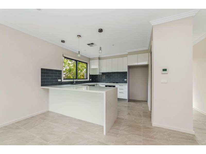 2/18 Dinnison Circuit, Kambah ACT 2902