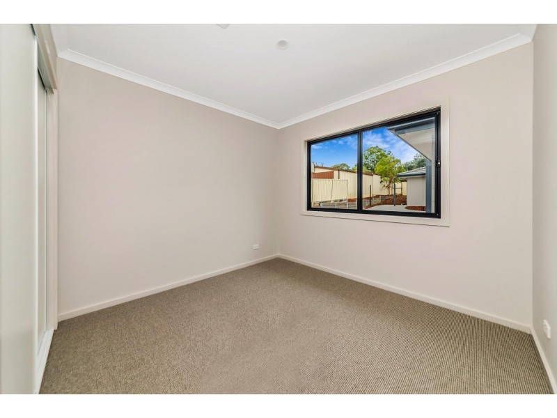 2/18 Dinnison Circuit, Kambah ACT 2902