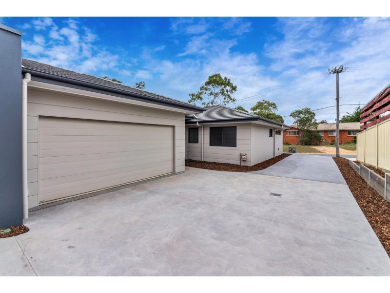 2/18 Dinnison Circuit, Kambah ACT 2902