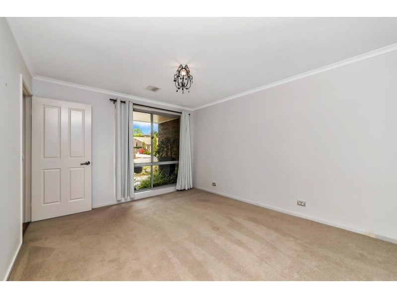 25 Kater Close, Macarthur ACT 2904