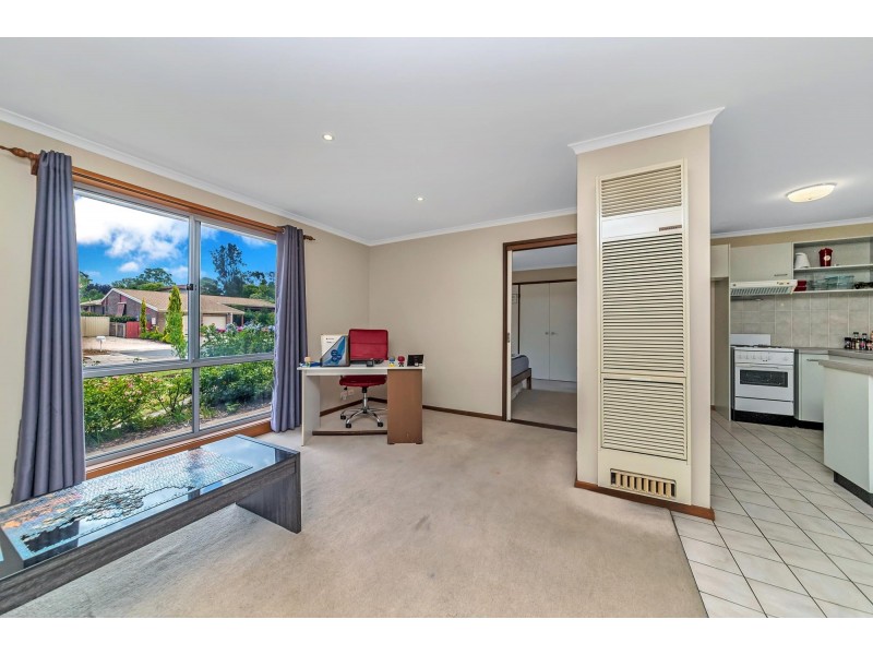 25 Kater Close, Macarthur ACT 2904