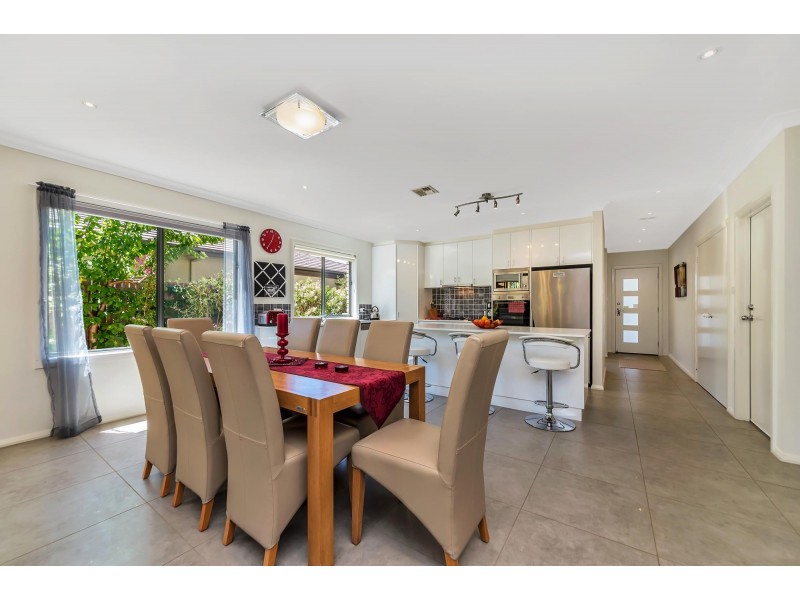 36 Don Dunstan Drive, Bonython ACT 2905