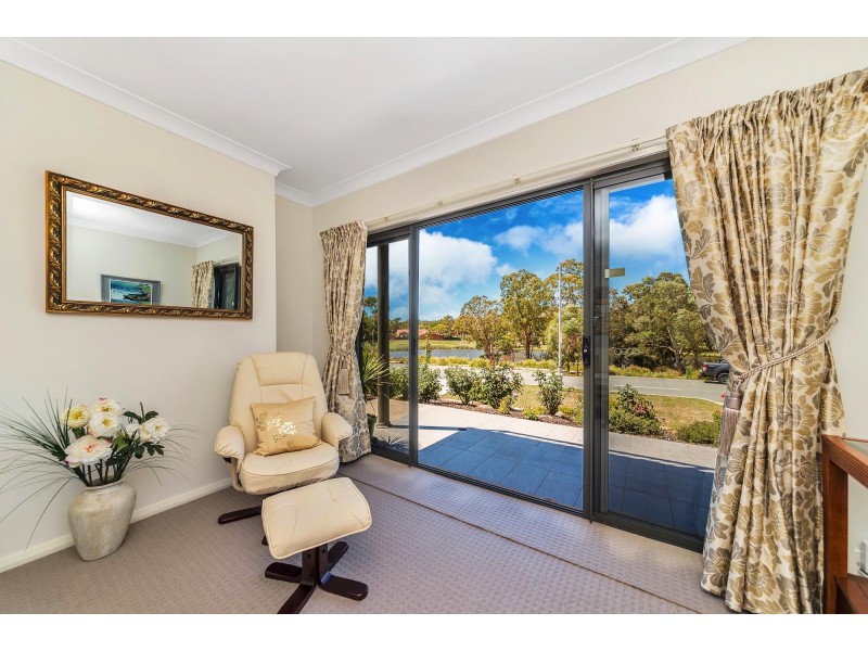36 Don Dunstan Drive, Bonython ACT 2905