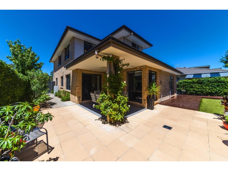 36 Don Dunstan Drive, Bonython ACT 2905