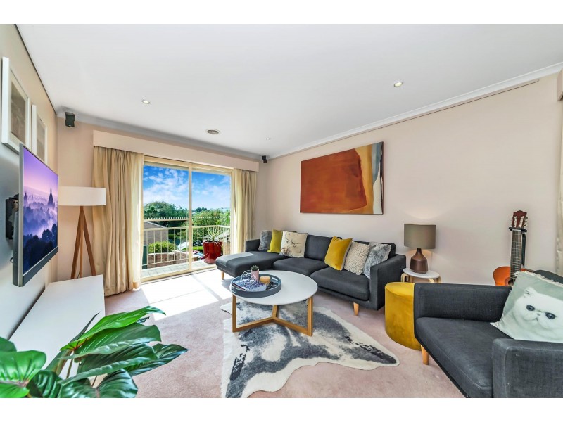 13/11 Derrington Crescent, Bonython ACT 2905