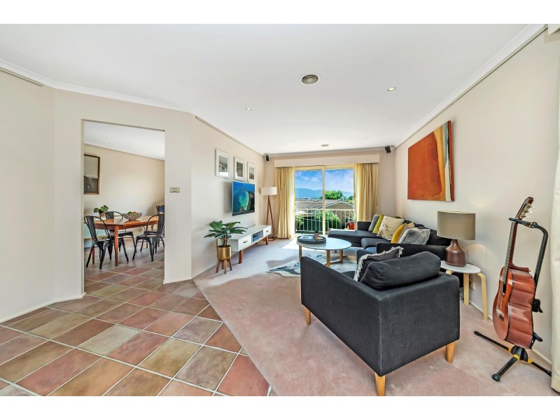 13/11 Derrington Crescent, Bonython ACT 2905