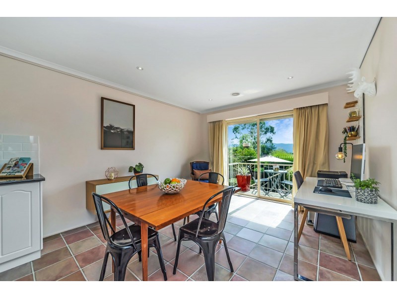 13/11 Derrington Crescent, Bonython ACT 2905