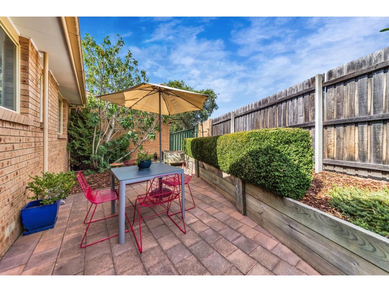 13/11 Derrington Crescent, Bonython ACT 2905
