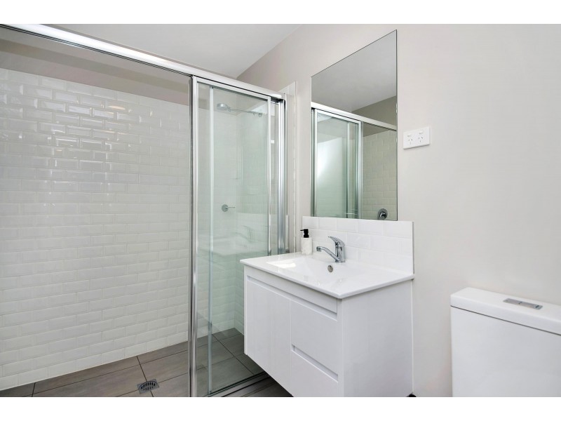 180/8 Limburg Way, Greenway ACT 2900