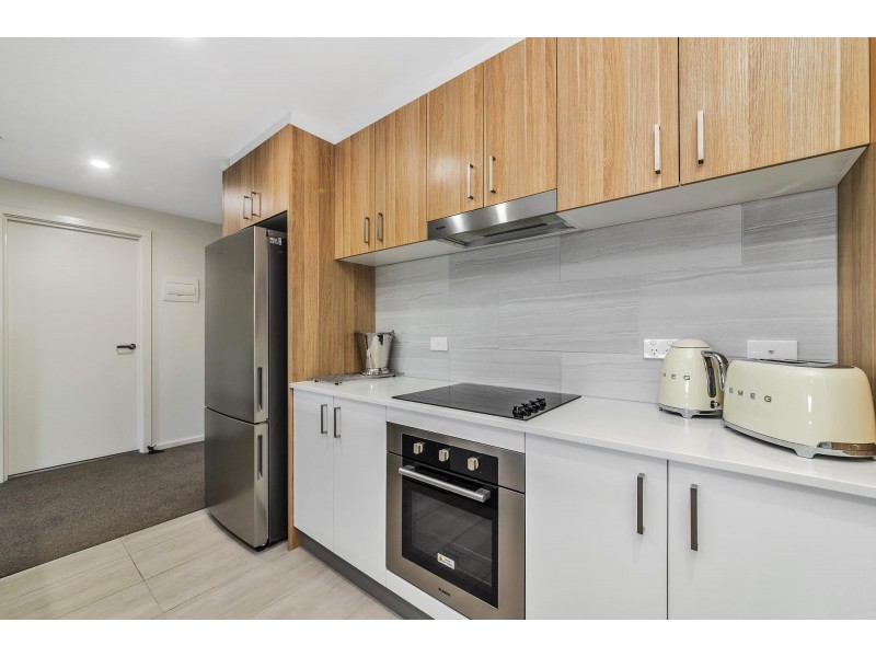 206/325 Anketell Street, Greenway ACT 2900