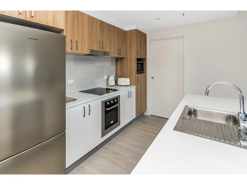 206/325 Anketell Street, Greenway ACT 2900