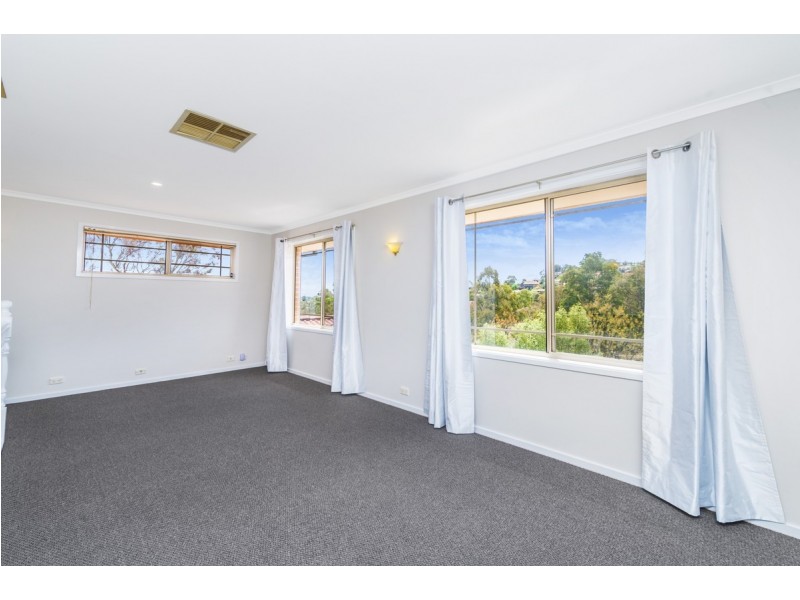 7 Hollway Street, Calwell ACT 2905
