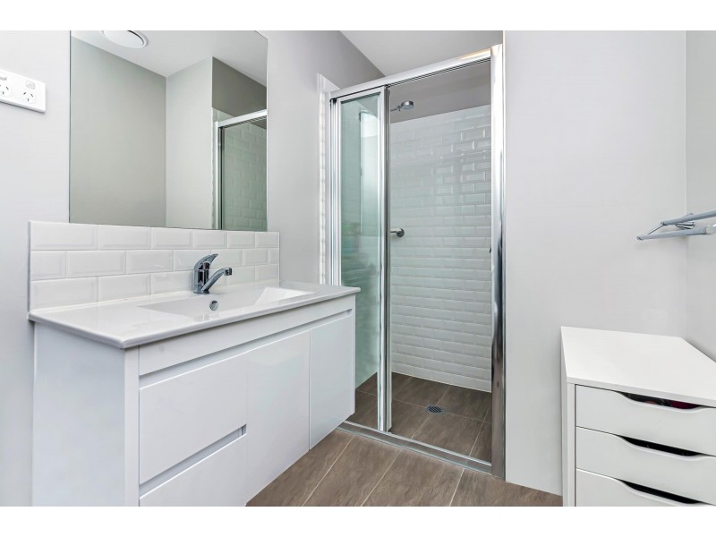 151/8 Limburg Way, Greenway ACT 2900