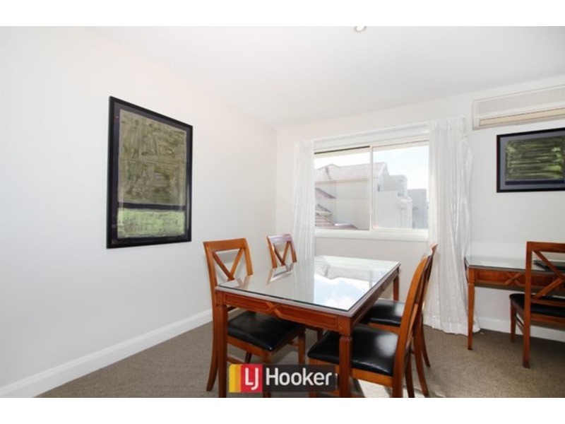 56/7 Empire Circuit, Forrest ACT 2603