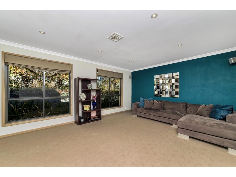 2/70 Hurtle Avenue, Bonython ACT 2905