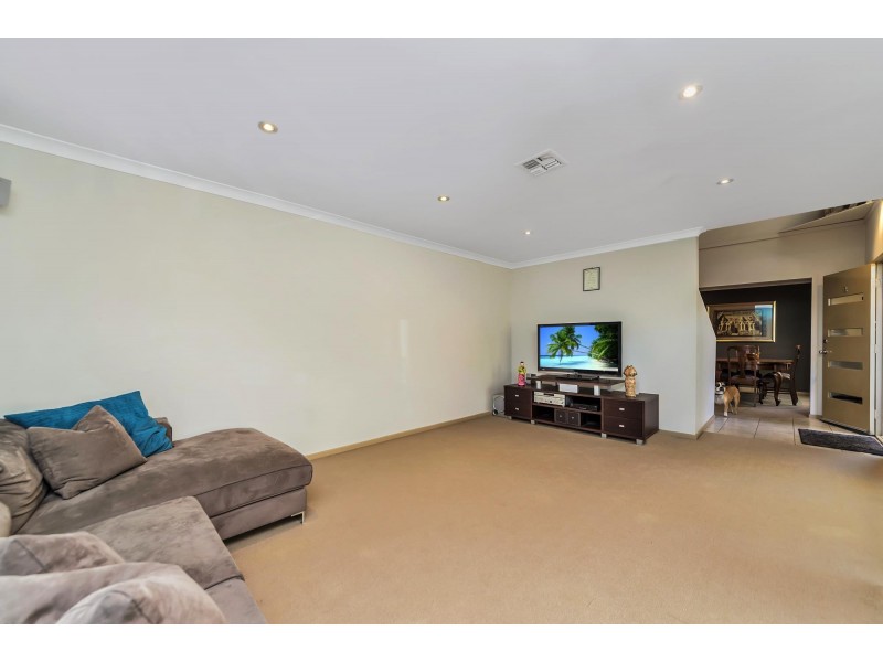 2/70 Hurtle Avenue, Bonython ACT 2905