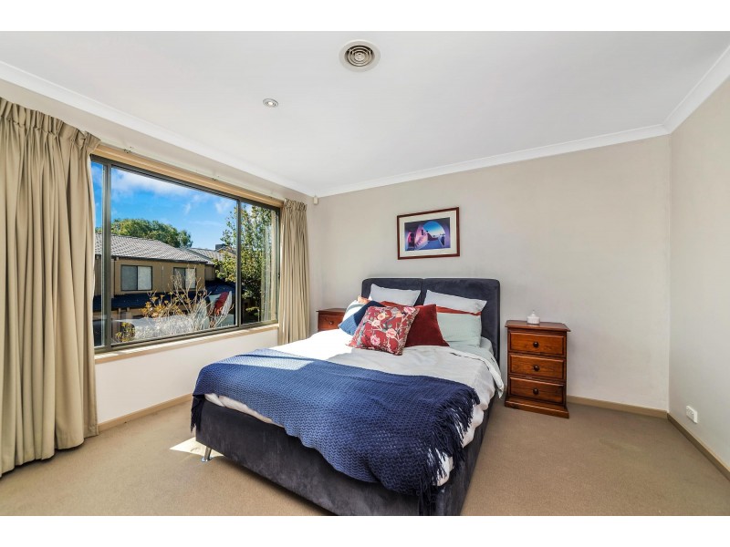 2/70 Hurtle Avenue, Bonython ACT 2905