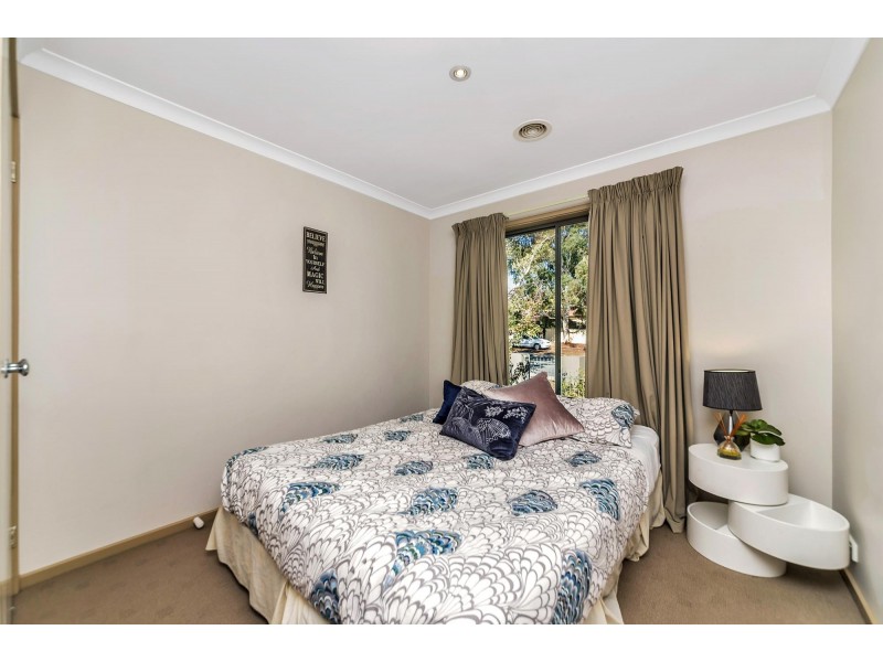 2/70 Hurtle Avenue, Bonython ACT 2905