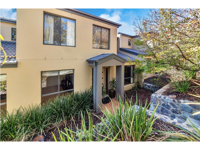 2/70 Hurtle Avenue, Bonython ACT 2905